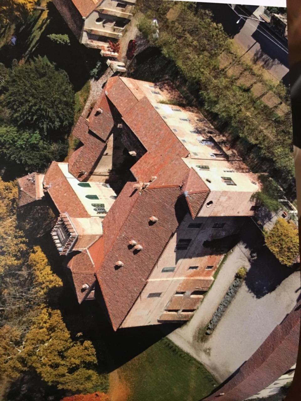 Castello Sannazzaro B&B Giarole Esterno foto