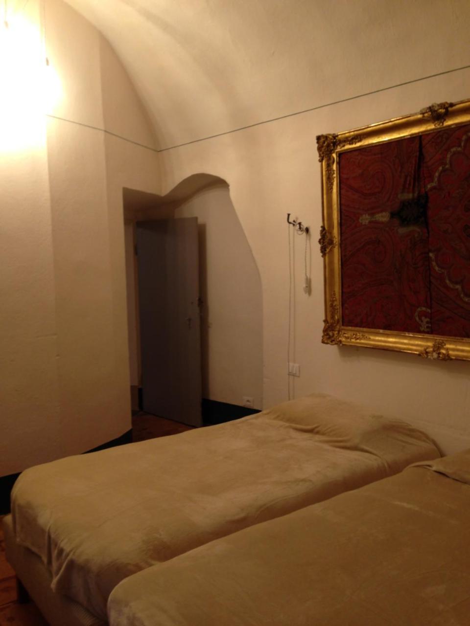 Castello Sannazzaro B&B Giarole Esterno foto